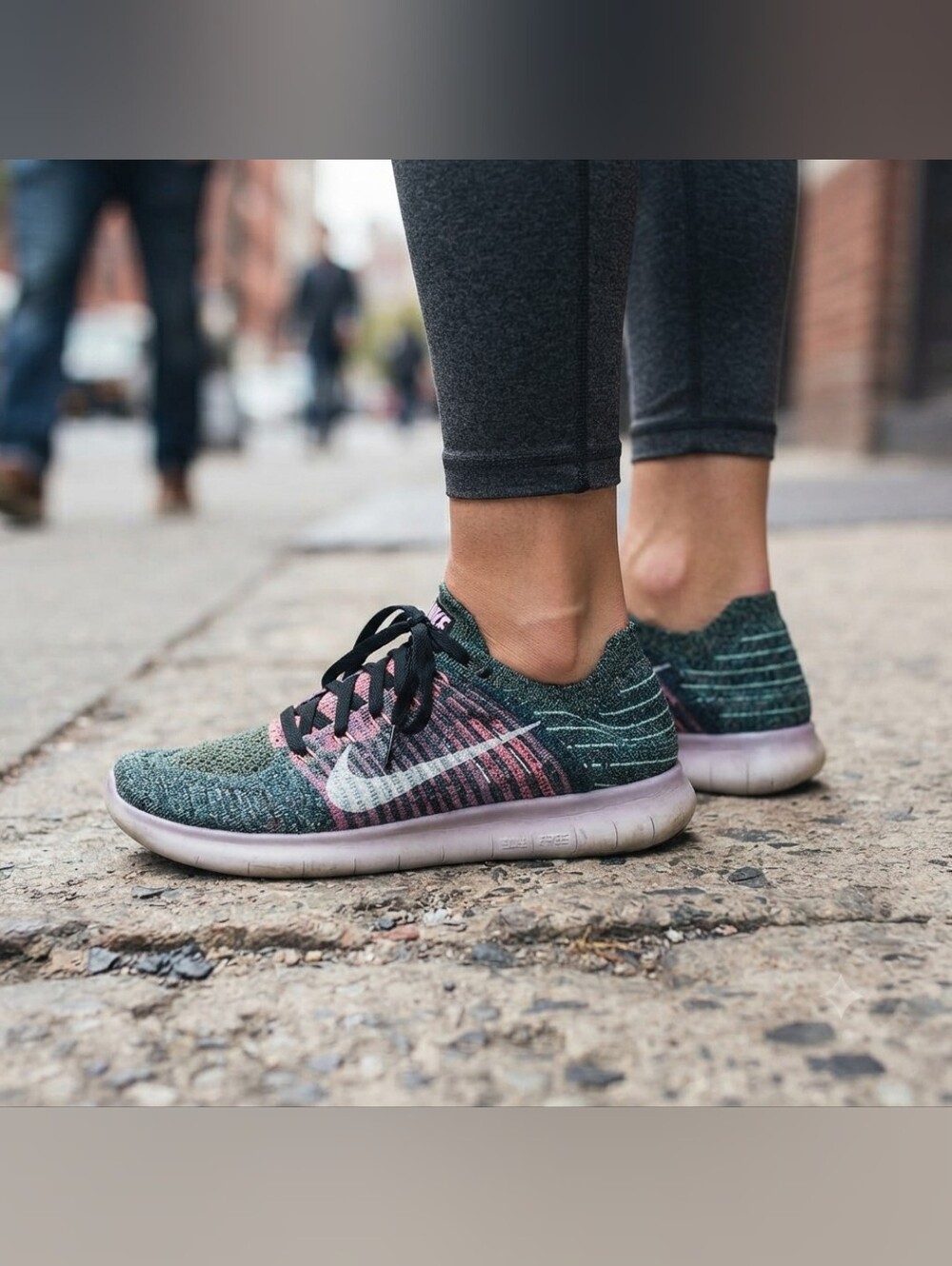 Nike Free RN Flyknit Running Shoes Women’s Sz 10 831070-004
